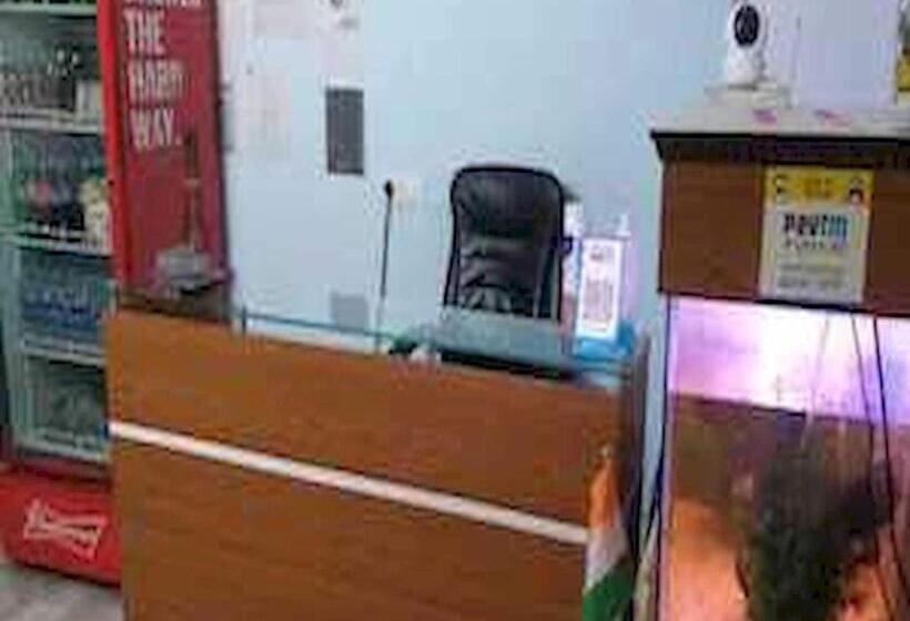 Hotell Oyo 73360 Surya Kiran Inn