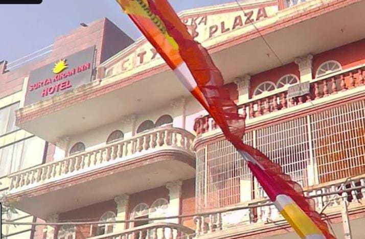 Hotell Oyo 73360 Surya Kiran Inn