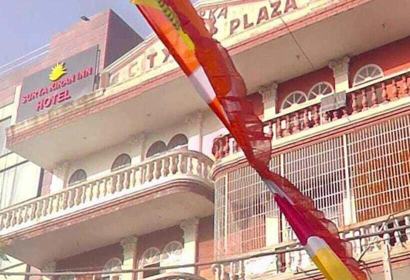 Hotell Oyo 73360 Surya Kiran Inn