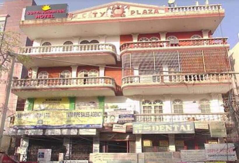 Hotell Oyo 73360 Surya Kiran Inn