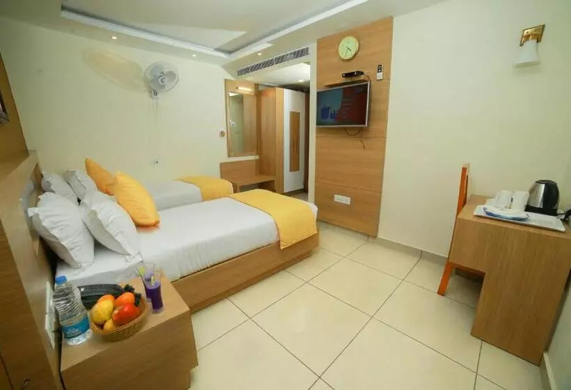 ホテル Treebo Sree Varshavilas Regency, 500 Mtrs From Guruvayoor Temple