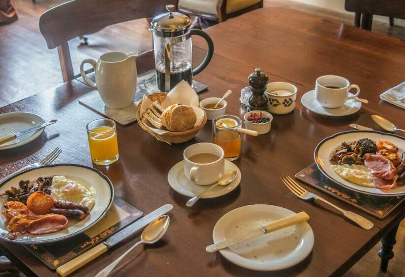 بنسيون Enniscoe House