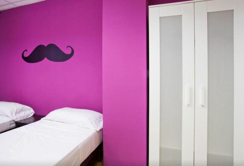 پانسیون Hb Hostel