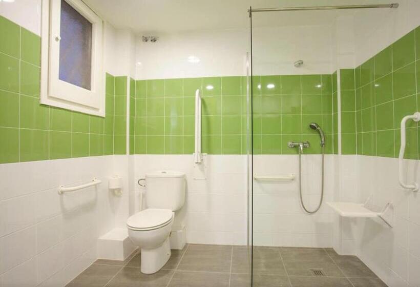 پانسیون Hb Hostel