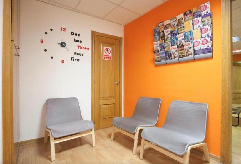 پانسیون Hb Hostel