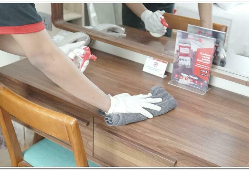 بنسيون Reddoorz @ Batu Aji Batam 2