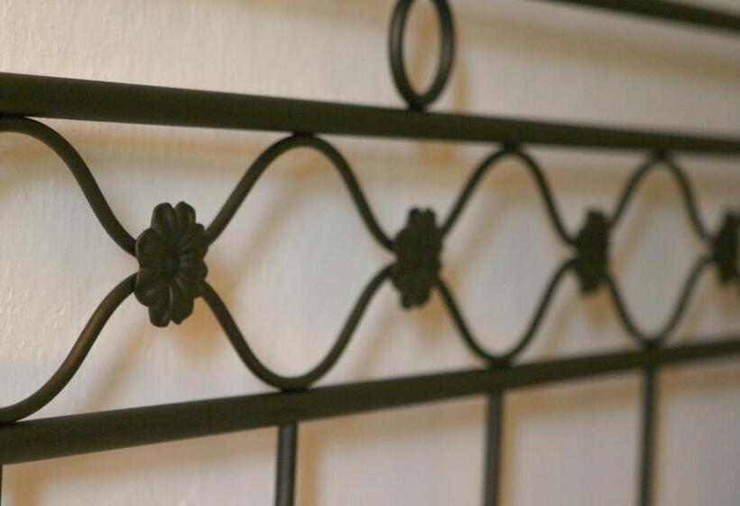 Corte Trullo Sovrano B&b