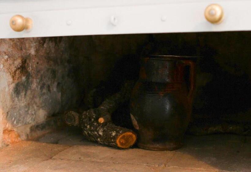 Corte Trullo Sovrano B&b