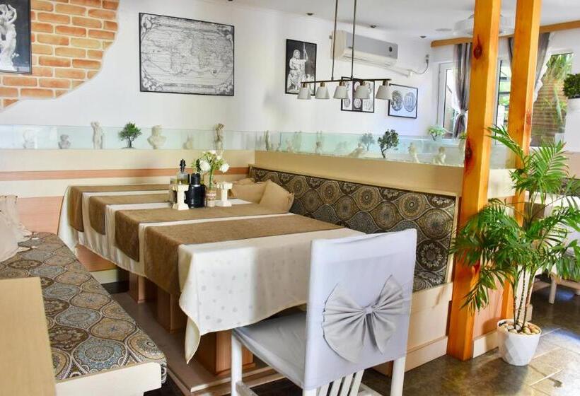 Family Hotel Apolonia