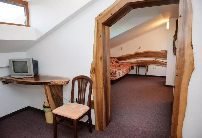 Family Hotel Nadejda