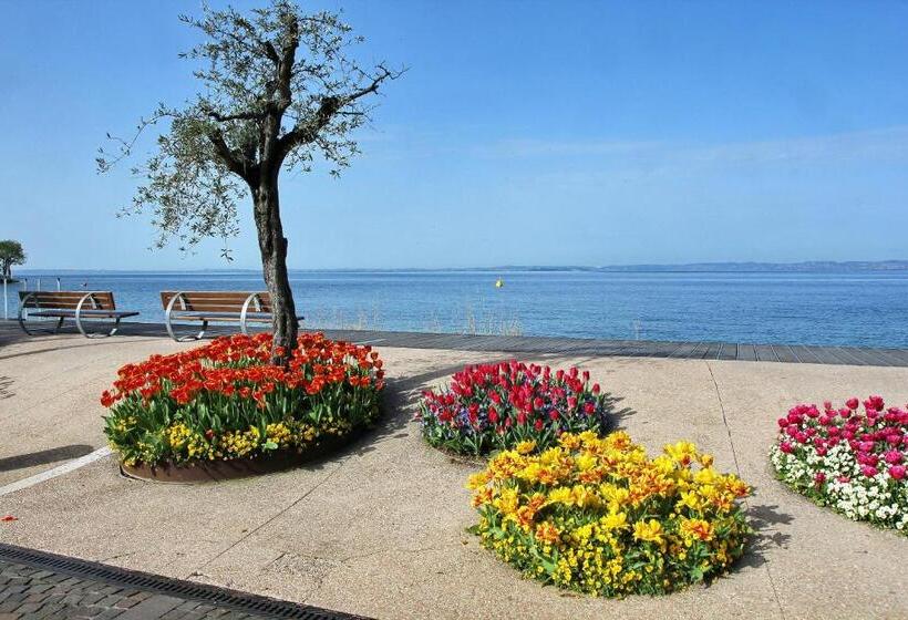 Szálloda Albergo Fiorita