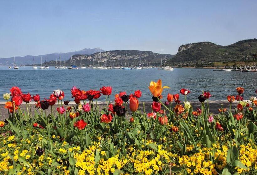 Szálloda Albergo Fiorita