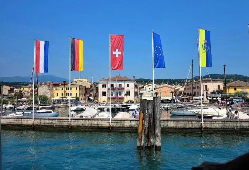 Szálloda Albergo Fiorita