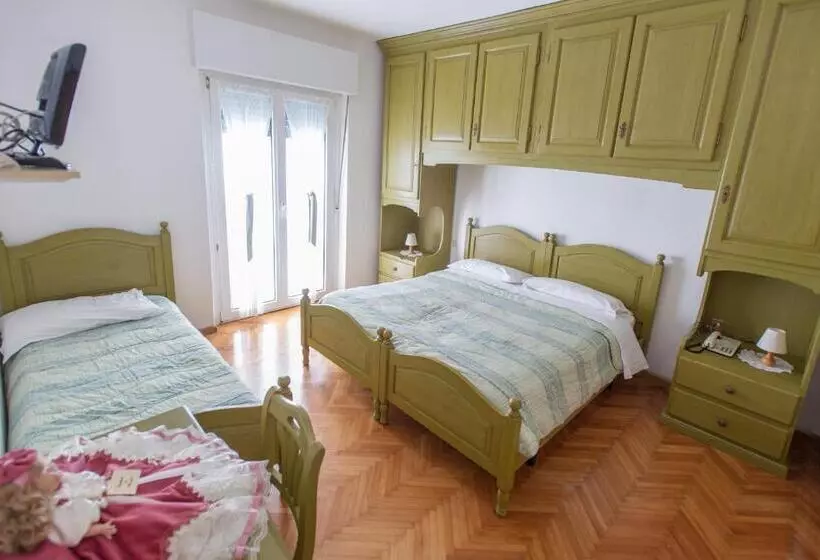 Hotelli Albergo Italia