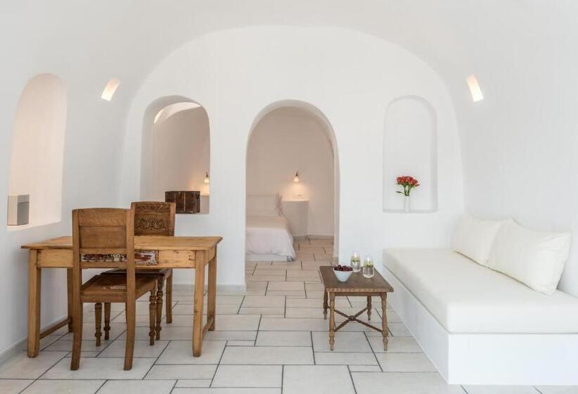 هتل Chelidonia Luxury Suites