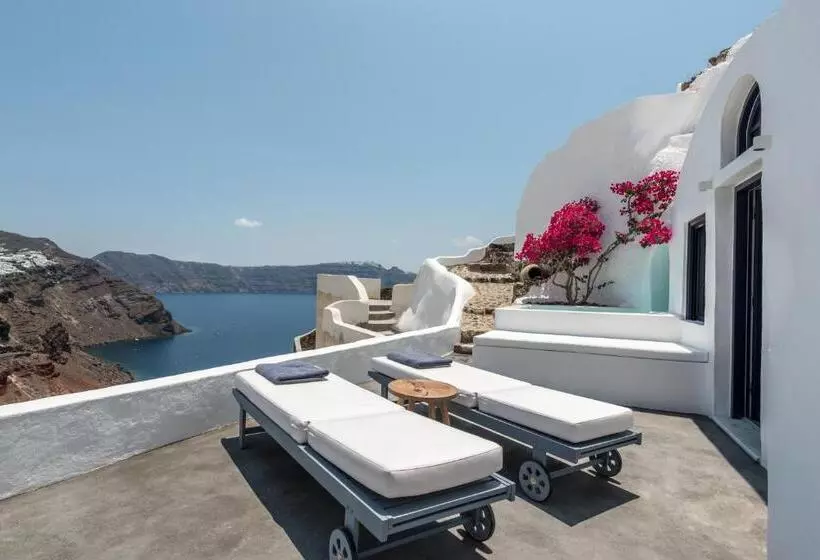 هتل Chelidonia Luxury Suites