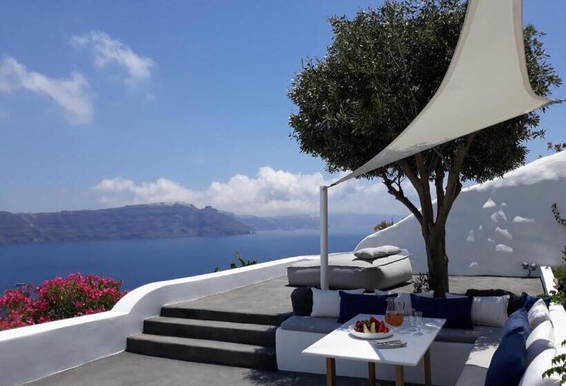 هتل Chelidonia Luxury Suites