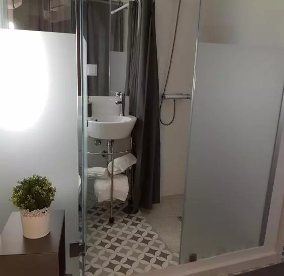 Hotelli Cool Guest House