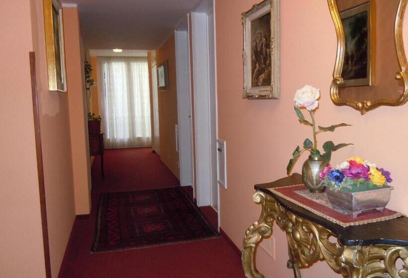 فندق Swiss Lodge Nassa Garni