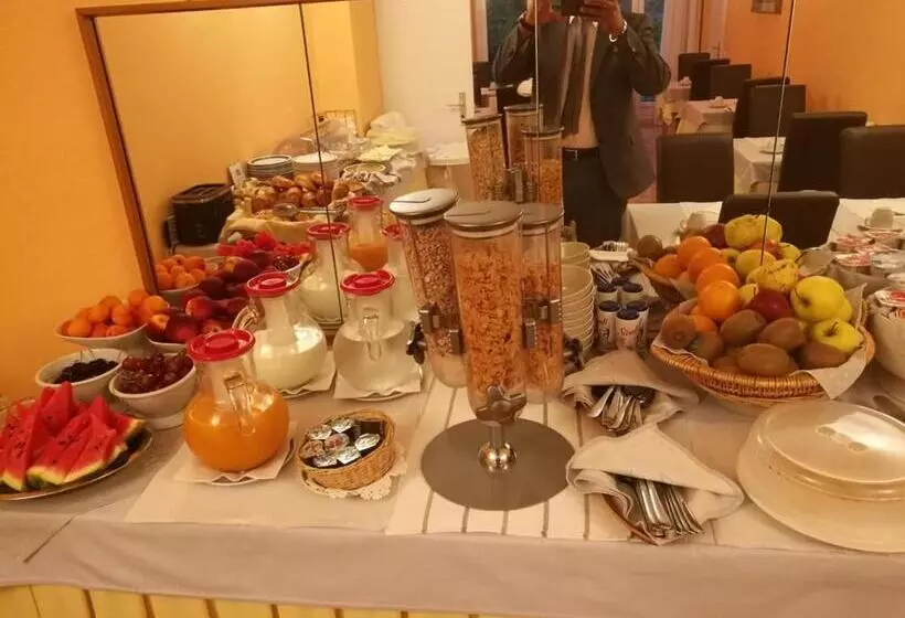 ホテル Swiss Lodge Nassa Garni