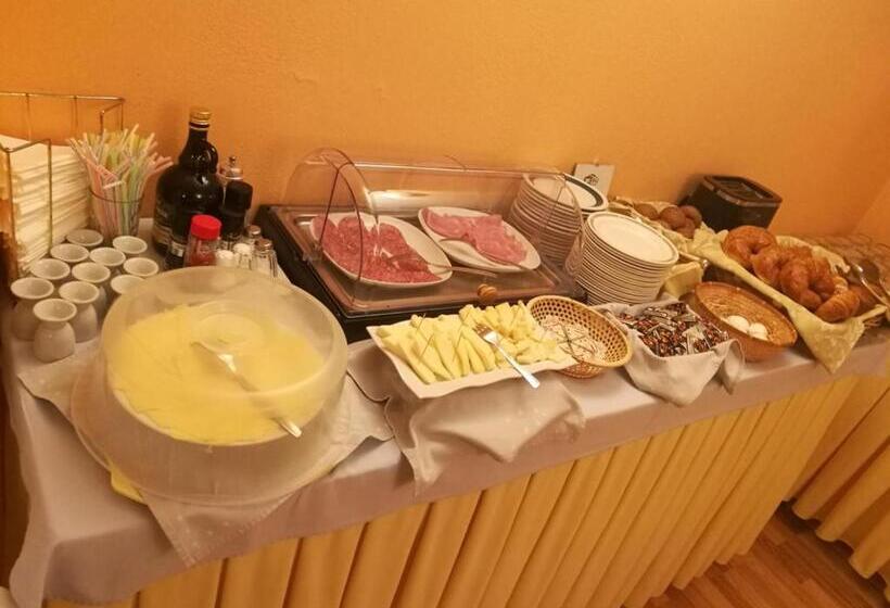 فندق Swiss Lodge Nassa Garni