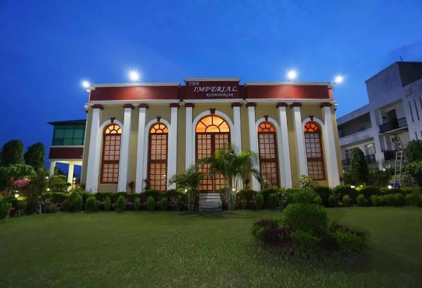 Hotelli The Imperial Kushinagar