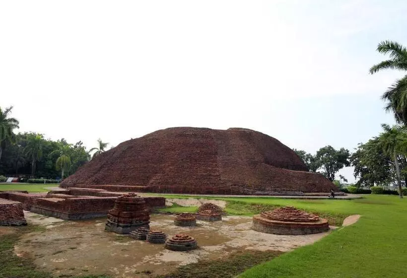 Hotelli The Imperial Kushinagar