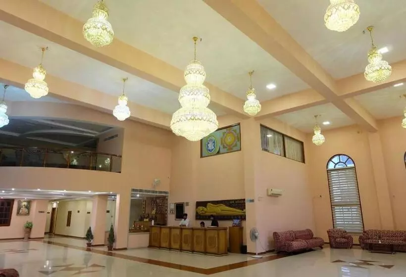 Hotelli The Imperial Kushinagar