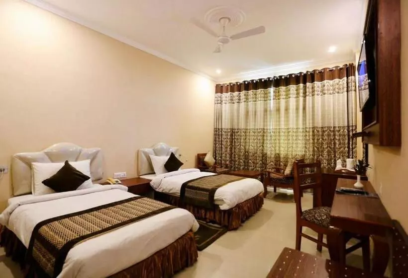 Hotelli The Imperial Kushinagar