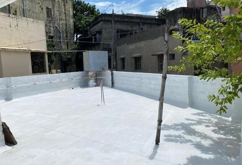 ペンション Lake Land Guest House