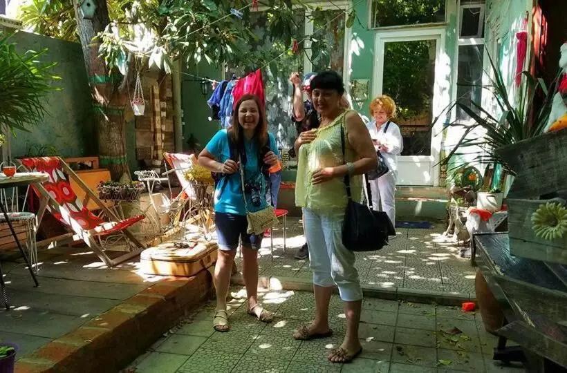 پانسیون Nona's Guest House