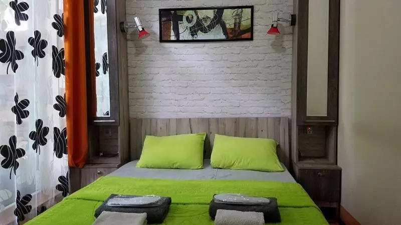 پانسیون Nona's Guest House