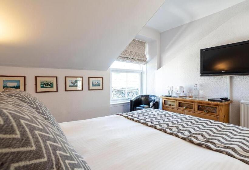 بنسيون Norwood House