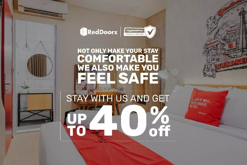 Majatalo Reddoorz Plus At Pitagiri Gbk Senayan