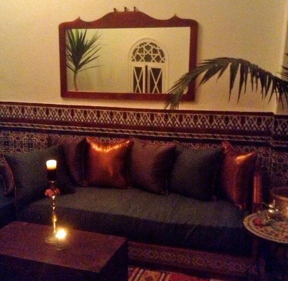 Riad Dar Nakhla Naciria