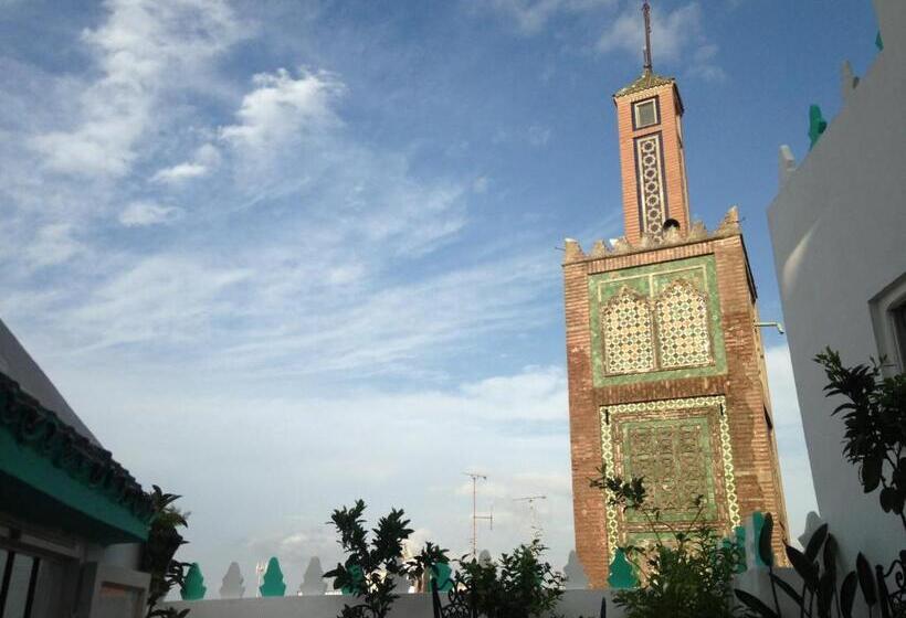 Riad Dar Nakhla Naciria