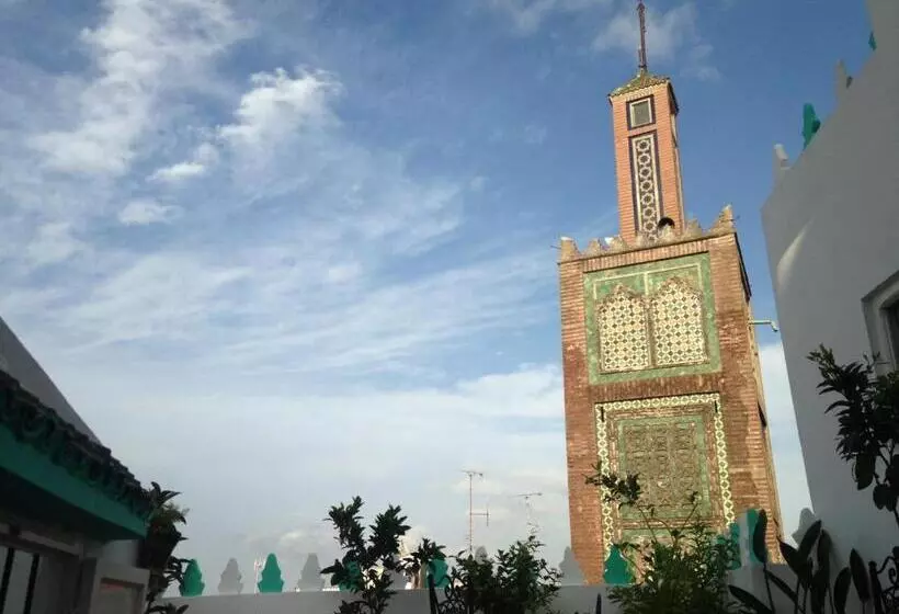 リヤド Dar Nakhla Naciria