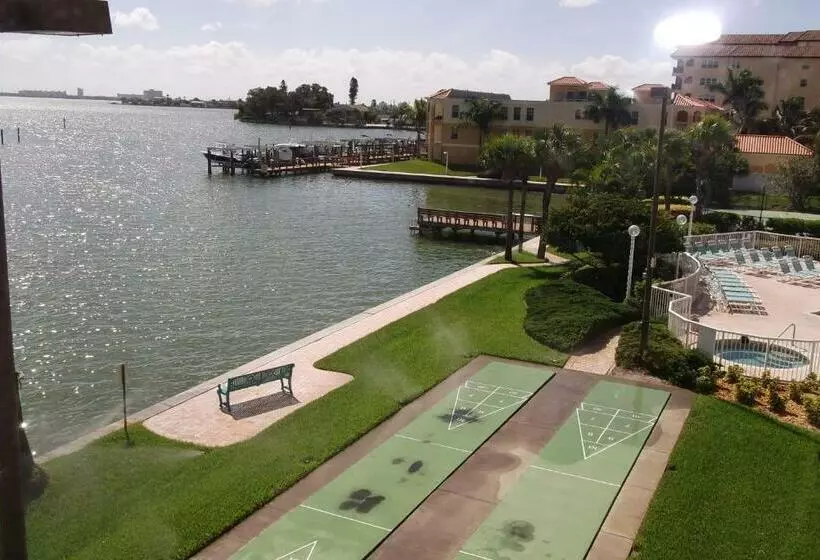 Sunrise Resort By Liberte