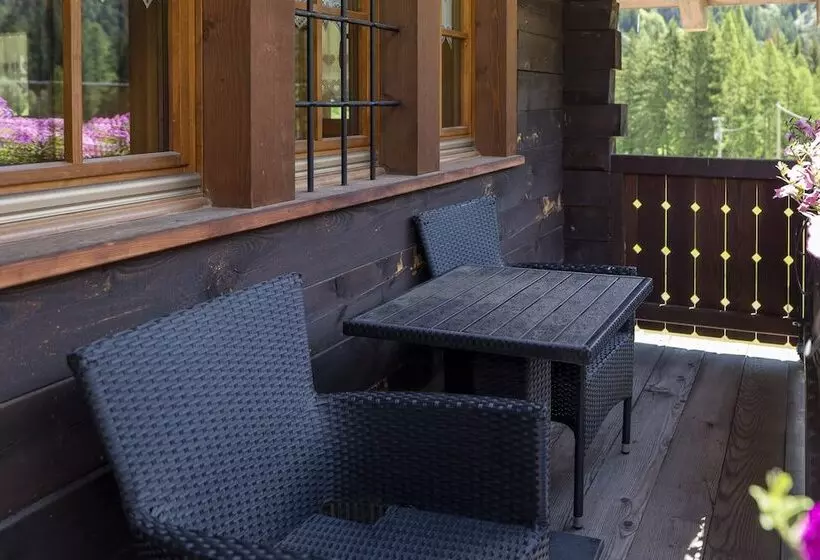 Residenssi Incanto Walser Apartments