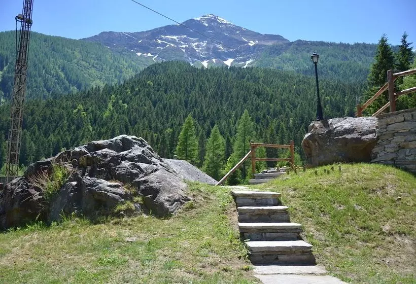 Residenssi Incanto Walser Apartments