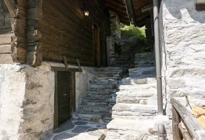 Residenssi Incanto Walser Apartments