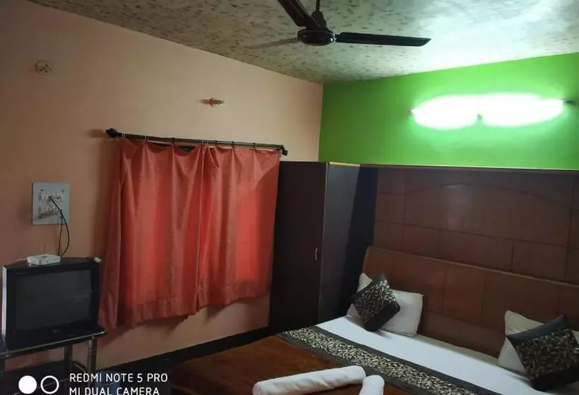 Hotelli Deepraj, Kausani