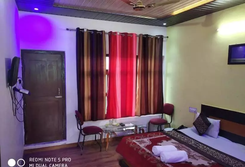 Hotelli Deepraj, Kausani