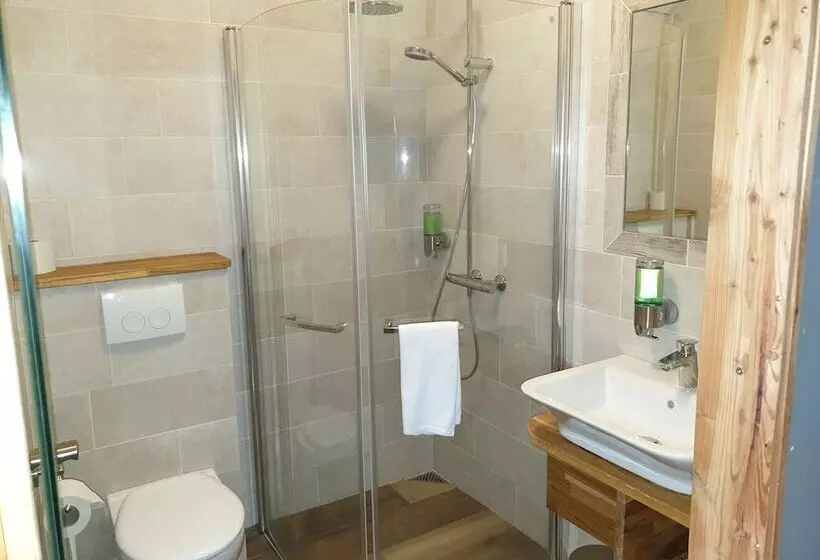 هتل Fjalladýrð Guesthouse