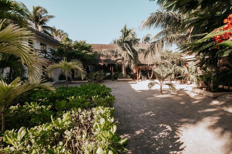 ホテル La Diosa Kali Beach Front