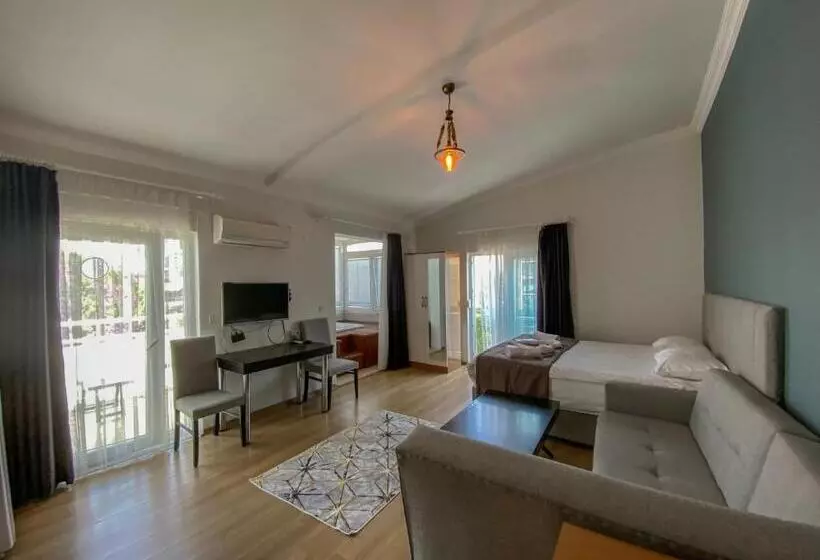 Hotelli Livia Luxury Apart