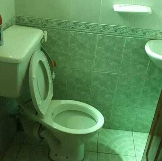 هتل Palm Airport Suites