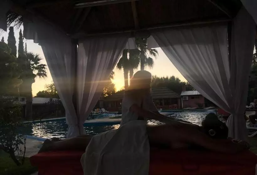 هتل Puesta Del Sol