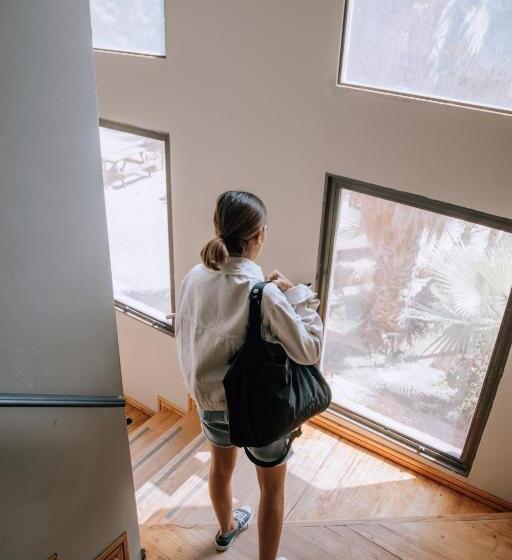 Hotel Puesta Del Sol