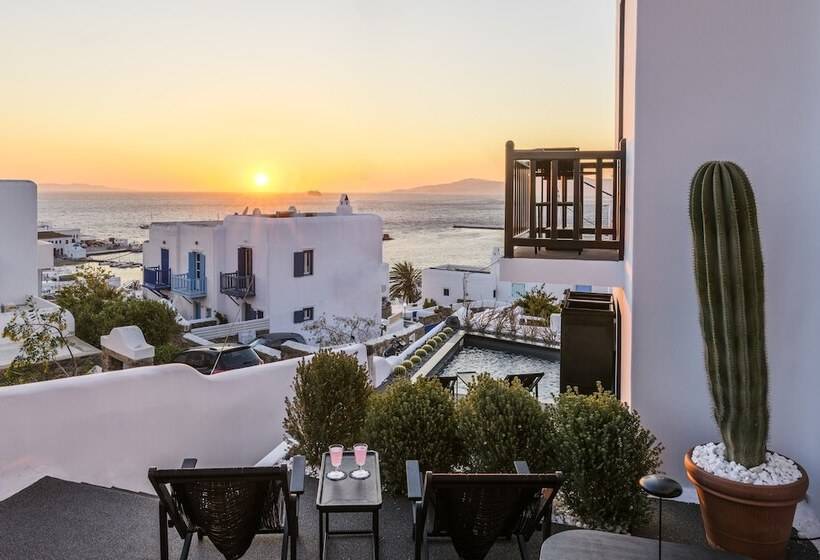 Отель She Mykonos Boutique